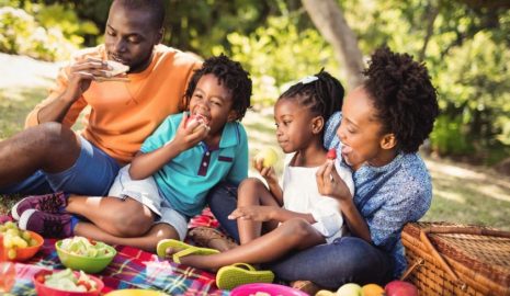 How to Encourage Healthy Eating Habits in Kids