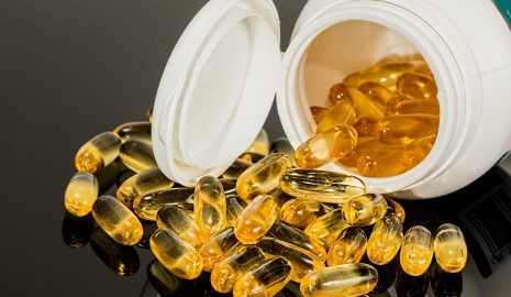 The Pros and Cons of Taking Multivitamins